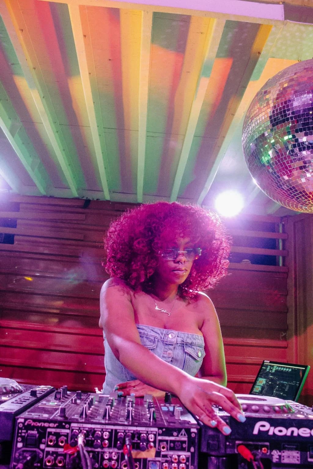 DJ performing at the Yanoz cultural event